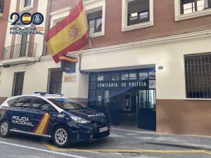 La Policía Nacional detiene a una persona implicada en un entramado de usurpaciones de identidad para cometer estafas