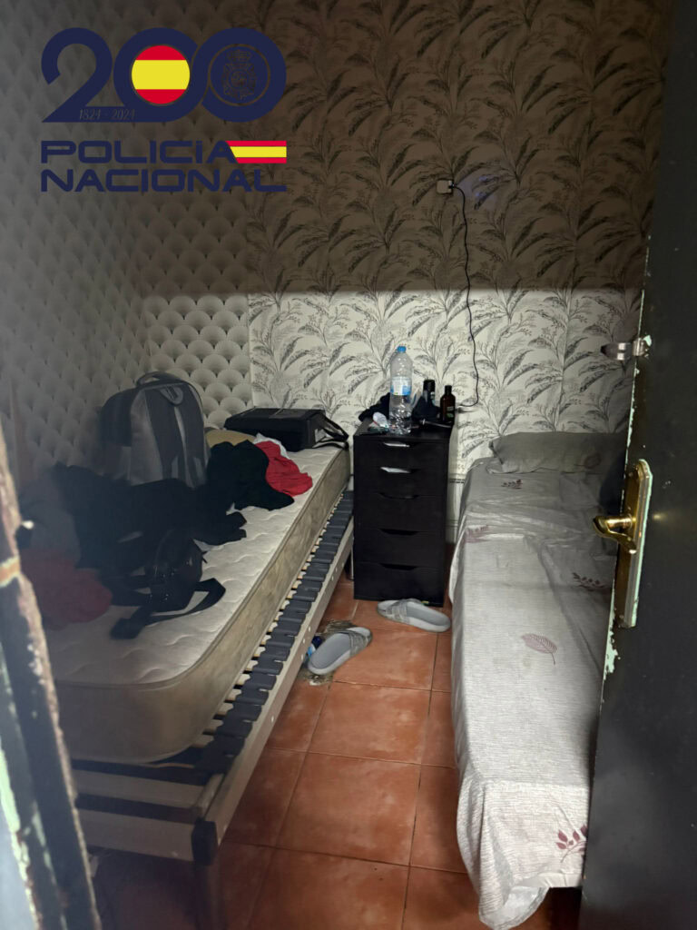 La Policía Nacional libera a un hombre encerrado en un establecimiento bajo promesa de un contrato laboral