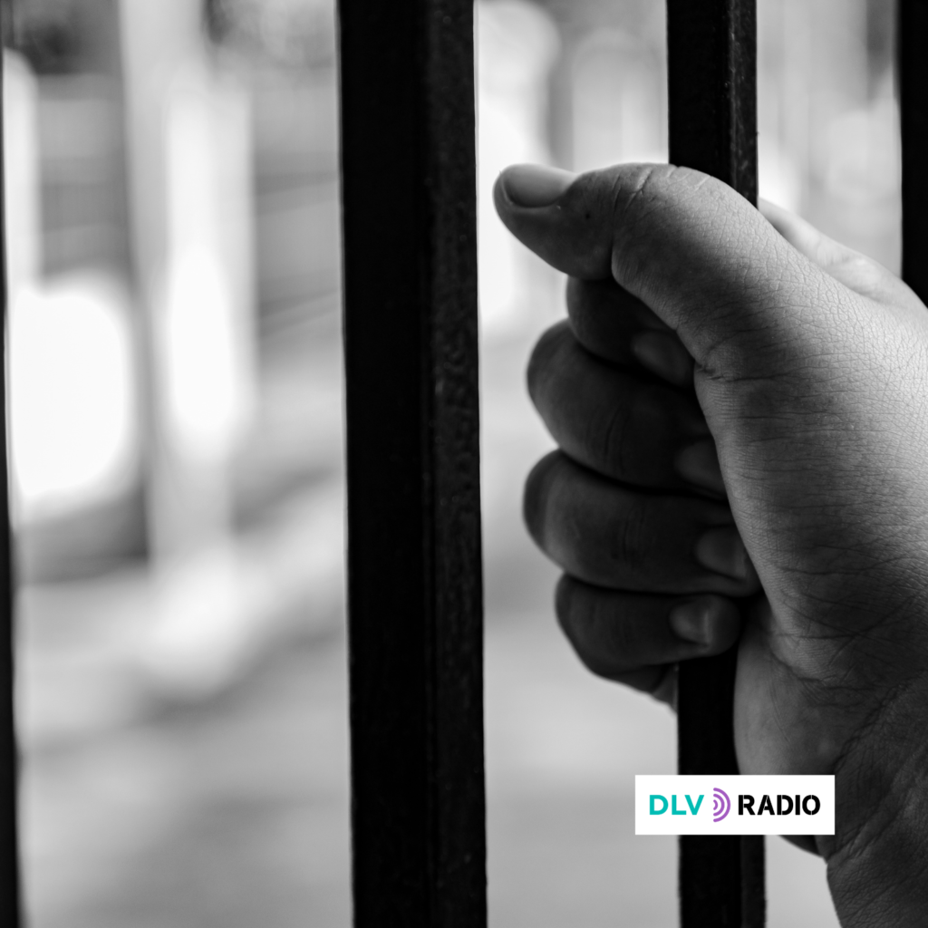La Policía Nacional detiene a dos jóvenes por arrebatar con violencia cadenas de oro a personas de edad avanzada